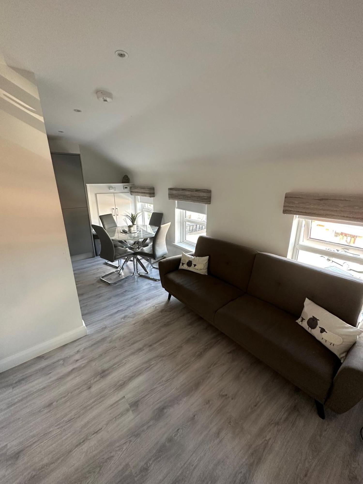 Westland Suites - Stylish, Modern, Elegant, Central Apartments A 伦敦德里 外观 照片